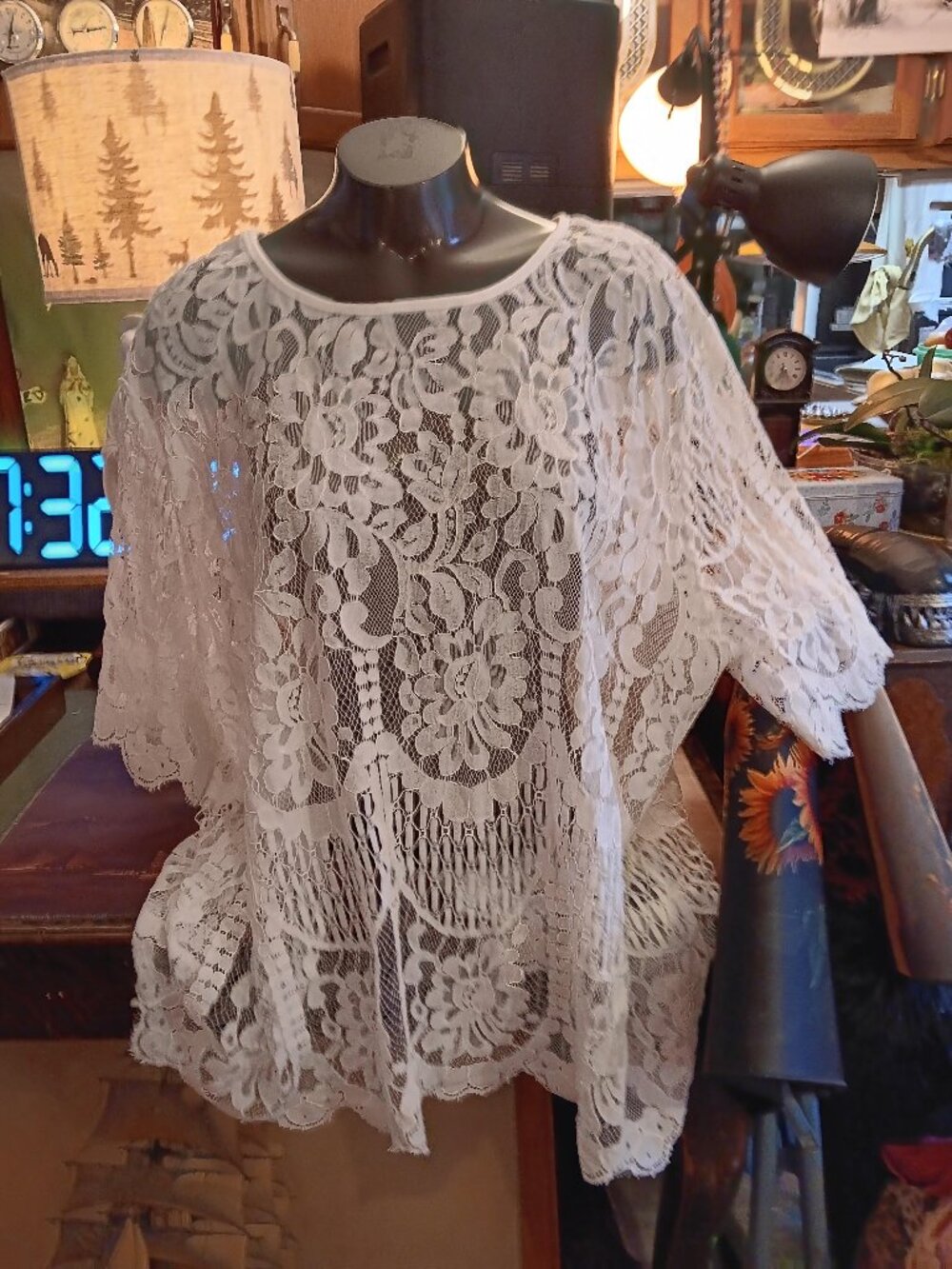 Women's Plus 5XL Lace over top shirt blouse SEXY! STUNNING! NWOT!